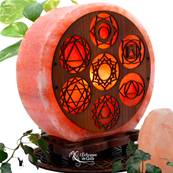 Lampe en véritable Sel de l'Himalaya Décoration Bois - Chakras 5 kg