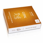 Briques d'encens Copal Aromafume, packaging rectangulaire doré et ocre avec tranche blanche, orné de délicates illustrations végétales blanches au centre.
