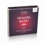 Briques d'encens Sang de dragon (Dragons Blood) Aromafume, boîte cartonnée sombre dégradée de rouge ornée de l'illustration blanche d'un arbre au centre.