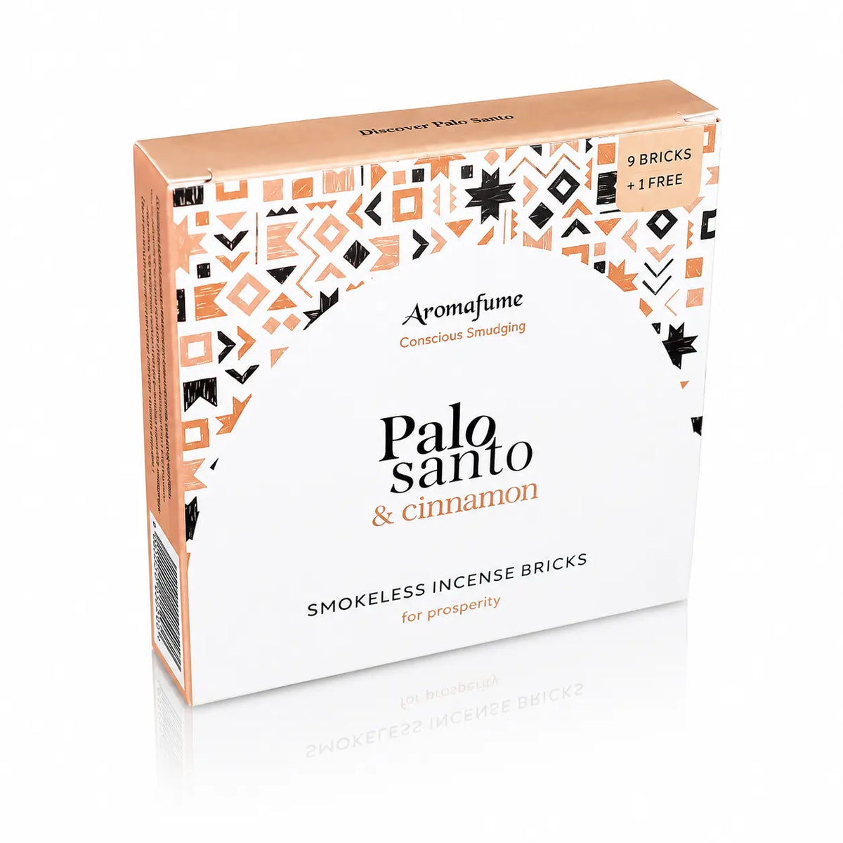 Briques d'encens Palo Santo et cannelle Aromafume, boîte cartonnée blanche et terracotta aux motifs ethniques géométriques avec demi-cercle central et tranche kraft.