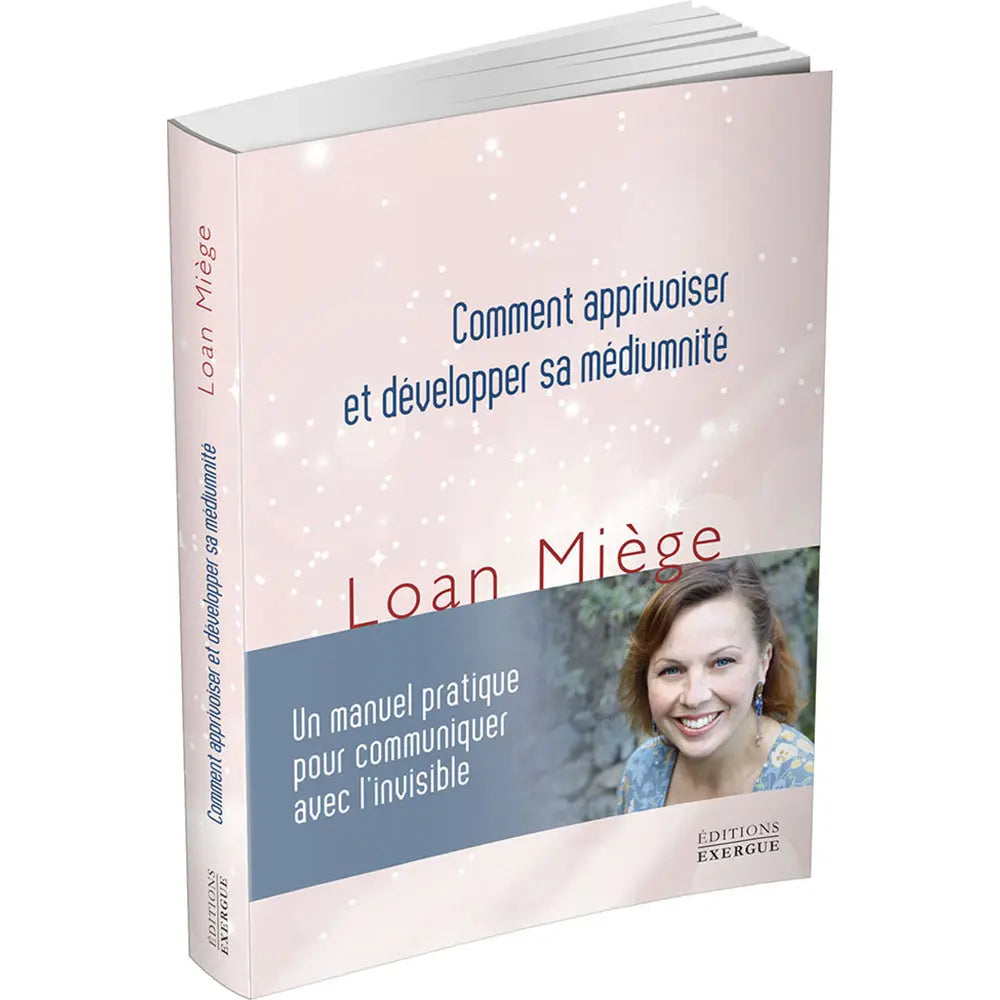 Vue de profil d'un livre épais intitulé "Comment apprivoiser et développer sa médiumnité" par Loan Miège.
