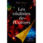 Les Coulisses de l'Univers de Jean Casault, sa couverture illustrant un ciel étoilé et des nébuleuses colorées révélés par un coin de page corné doré.