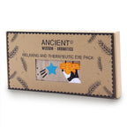 Boîte de masque de détente yeux panda avec fenêtre laissant apparaître le tissu en lin et une étoile bleue.