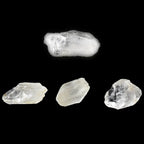 Plusieurs morceaux de cristal de roche brut aux pointes naturelles et translucides, présentés en groupe sur un fond blanc uni.