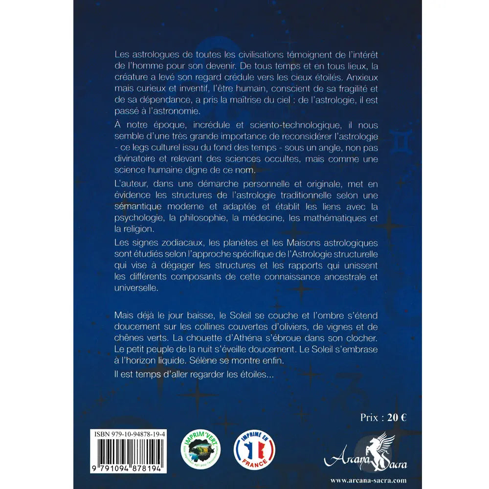 La quatrième de couverture du livre "Des Étoiles et de l'Homme", présentant le résumé de l'ouvrage sur l'astrologie, le prix de 20 €, l'ISBN et le logo Arcana Sacra sur un fond bleu étoilé.