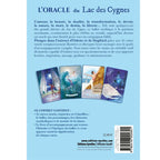 L'Oracle du Lac des Cygnes présentant son texte de description au verso sur un fond bleu ciel, avec quatre cartes illustrant l'univers du ballet et de la danse.