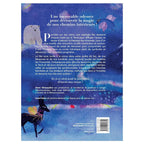 La Fée qui ouvrait les cœurs illustré par le verso de sa couverture présentant un résumé poétique sur un fond bleu étoilé, entouré d'animaux fantastiques comme un ours blanc et une créature sombre ailée.