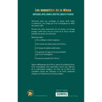 Le Livre des ombres de Scott Cunningham, illustré par le verso de sa couverture présentant un résumé détaillé et les points clés du manuscrit sous forme de liste sur un fond vert sapin épuré.