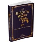 Le Shadow Work d'Isabelle Cerf, illustré par un petit croissant de lune et un soleil au centre, sur une couverture violet foncé encadrée de dorures.