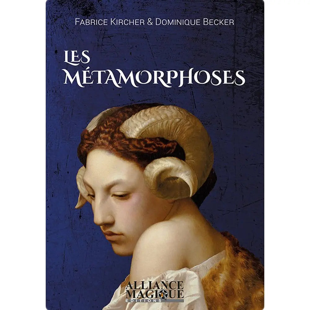 Les Métamorphoses de Fabrice Kircher et Dominique Becker, sa couverture illustrant le portrait de profil d'un personnage aux cornes de bélier sculptées dans sa coiffure, sur un fond bleu nuit texturé et vieilli.