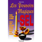Les Pouvoirs Magiques du Sel de Mikael Hod, sa couverture violette vibrante mettant en scène une bougie allumée, un brûle-encens doré et un mortier rempli de sel.