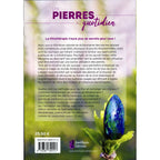 Quatrième de couverture du livre "Les Pierres au quotidien", présentant un texte descriptif sur la lithothérapie, accompagné d'une illustration d'une pierre bleue polie sur un bourgeon de plante.