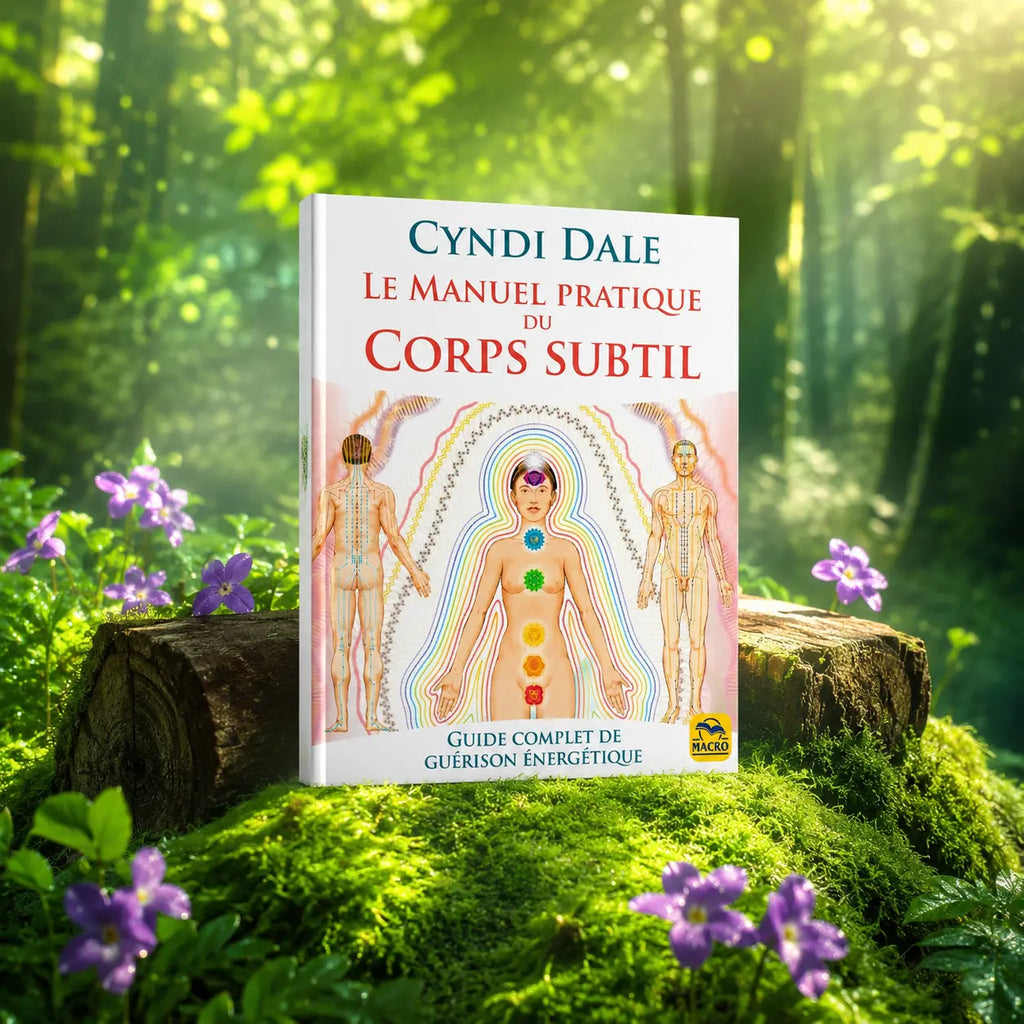 Livre Le Manuel Pratique du Corps Subtil sur mousse sacrée au pied d'un arbre, entouré de fleurs violettes sous des rayons de soleil magiques.