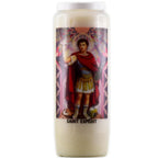 Bougie neuvaine blanche Saint Expédit avec illustration religieuse colorée sur fond blanc.