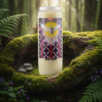 Neuvaine blanche « Saint Esprit » avec colombe lumineuse, posée sur un tronc d’arbre moussu en forêt.
