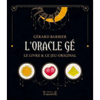 L'Oracle Gé Jeu+Livre illustré par un coffret noir aux symboles dorés de lune et de soleil, incluant trois médaillons avec un soleil, un cœur et une pyramide.