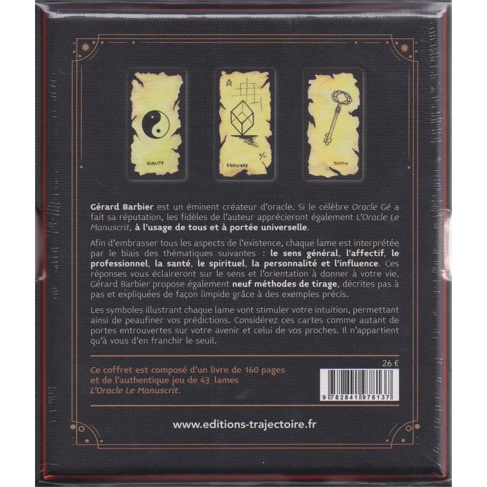 L'Oracle Le Manuscrit illustré par le verso de son coffret noir présentant trois lames sur parchemin nommées « Dualité », « Équilibre » et « Destin », avec un descriptif du jeu de 43 lames.