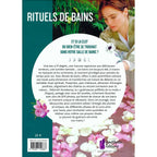 Quatrième de couverture du livre Rituels de Bains, présentant le texte descriptif dans un cercle blanc entouré de pétales roses.