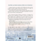Quatrième de couverture du livre Sorrières urbaines, présentant le texte de présentation "Invitez la magie dans votre vie citadine !" et une biographie de l'auteure sur fond de paysage urbain brumeux.
