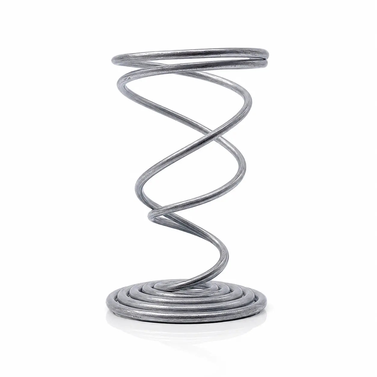 Support métallique en spirale argentée pour bâton d'encens, de sauge ou Palo Santo, sur fond blanc.