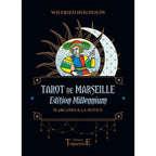 Couverture du coffret « Tarot de Marseille – Édition Millennium » de Wilfried Houdouin, sur fond noir avec illustration style tarot.
