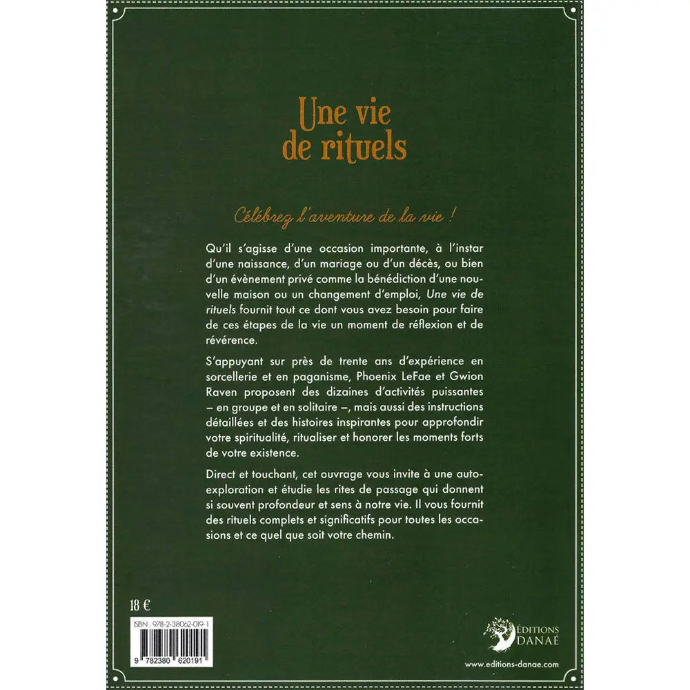 Quatrième de couverture du livre "Une vie de rituels" avec résumé sur les rites de passage et les célébrations de vie.