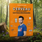 Livre Votre Cerveau est Définitivement Extraordinaire de Fabien Olicard posé sur une souche moussue, illustré de l'auteur tenant un smartphone et entouré de symboles de calcul et de mentalisme.